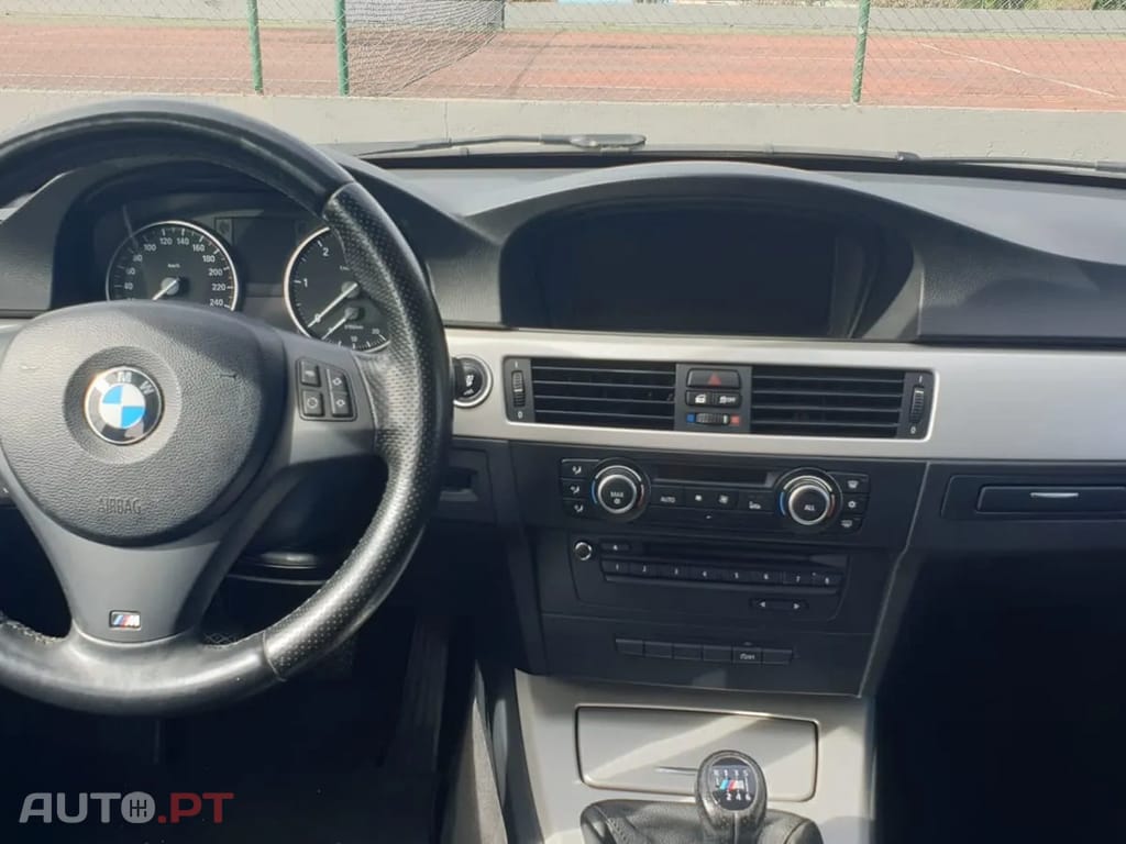 BMW 318 BMW 318 d Touring