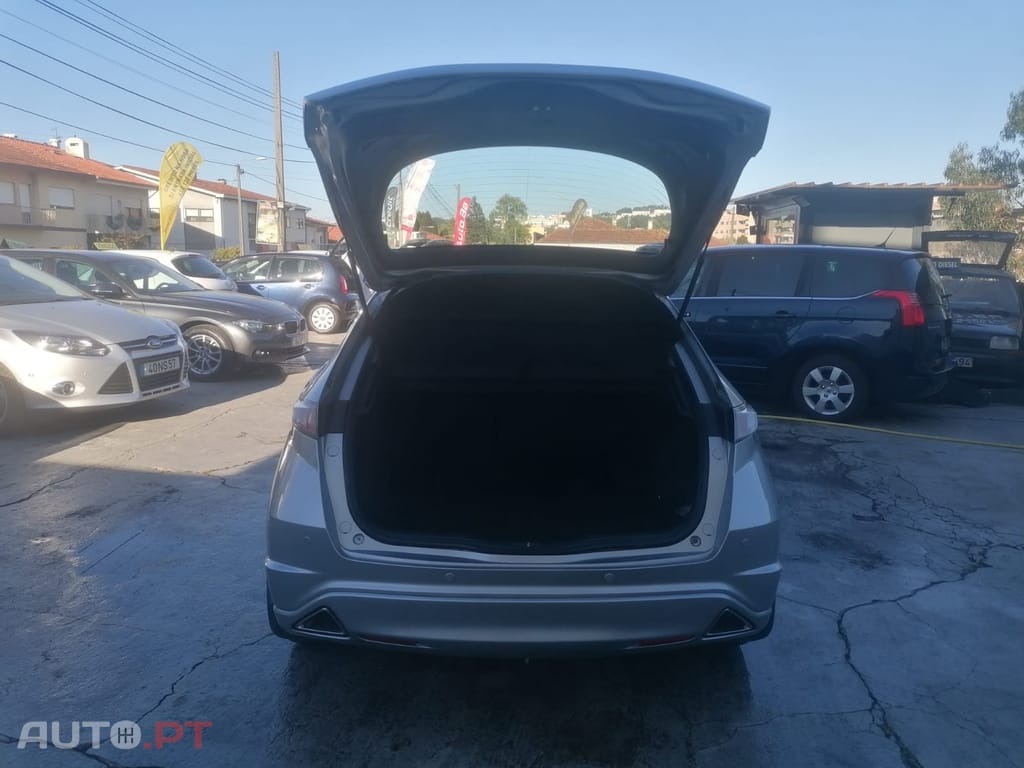 Honda Civic 1.4 i-VTEC Sport Edition