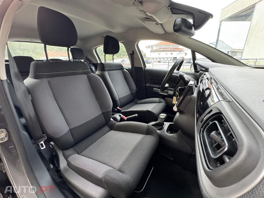 Citroen C3 1.2 PureTech Shine EAT6