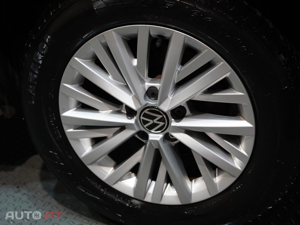 Volkswagen T-Roc 1.0 TSI Life