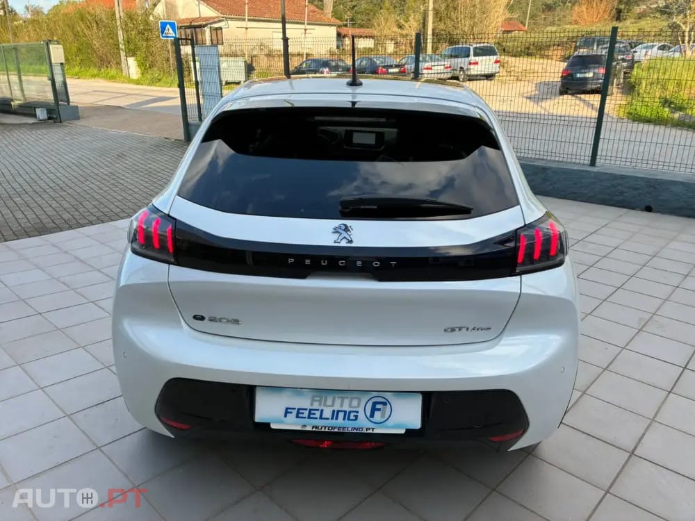 Peugeot E-208 50 kWh GT Line