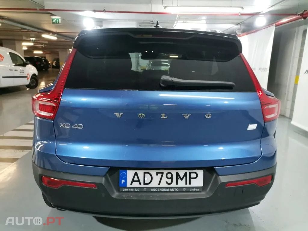 Volvo XC40 1.5 T5 PHEV R-Design Expression