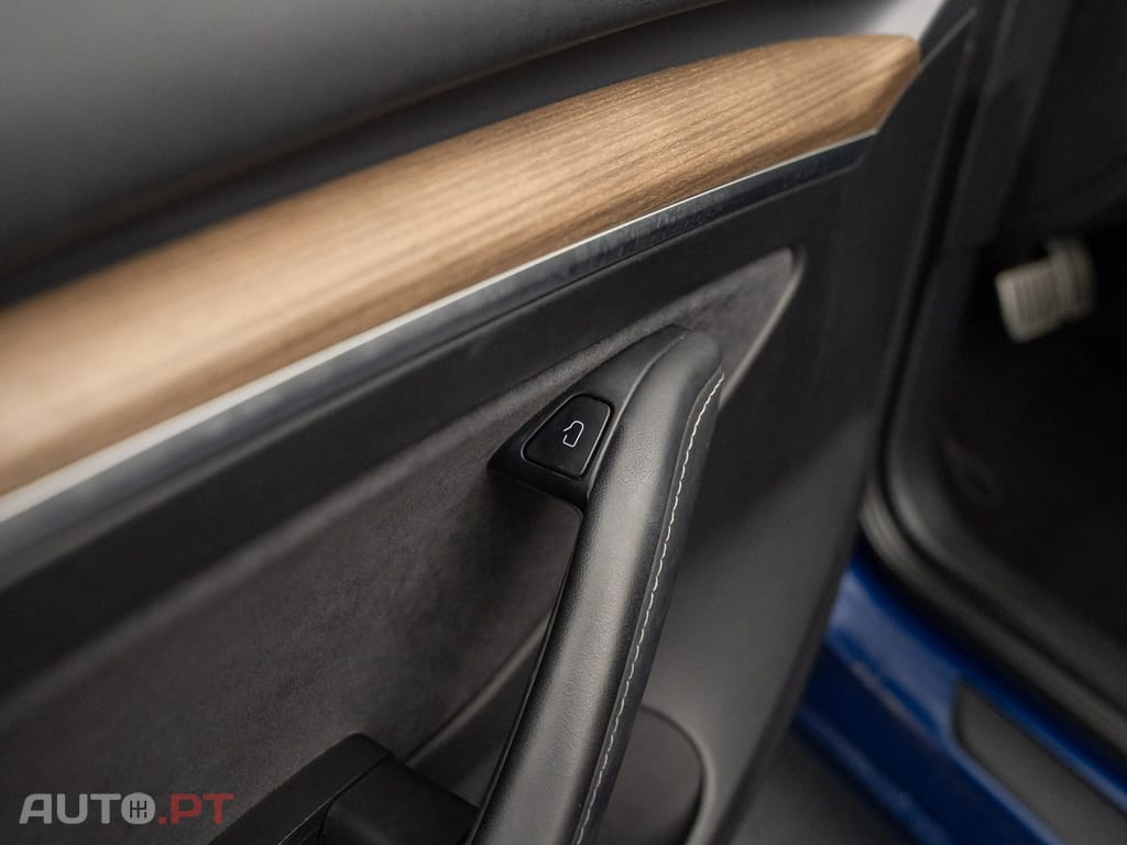 Tesla Model 3 Performance Dual Motor AWD