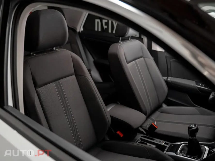 Volkswagen T-Roc 1.0 TSI Urban