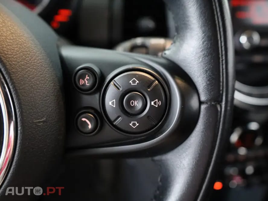 MINI Cooper Cooper D