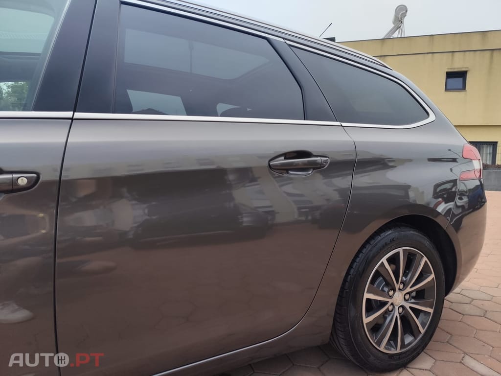 Peugeot 308 SW 1.6 BlueHDi Allure