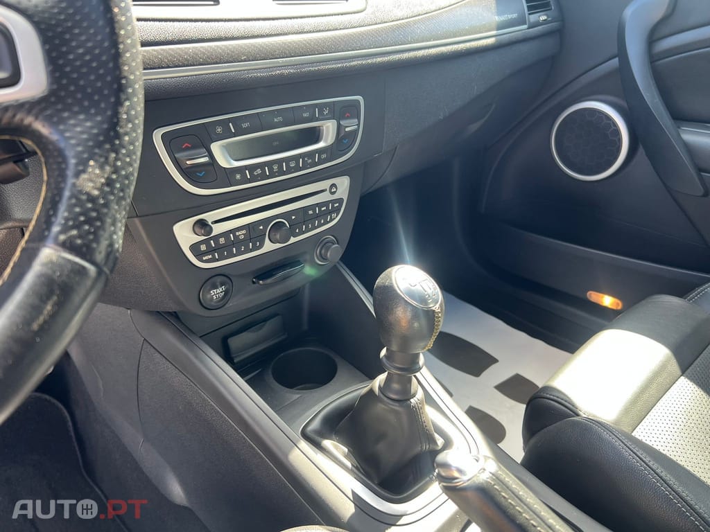 Renault Mégane Coupe 2.0 T 16V RS