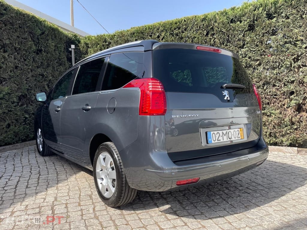 Peugeot 5008 1.6 E-HDi 7L Allure 2-Tronic