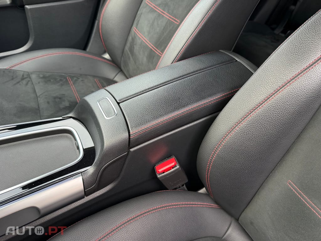 Mercedes-Benz GLB 180 d AMG Line