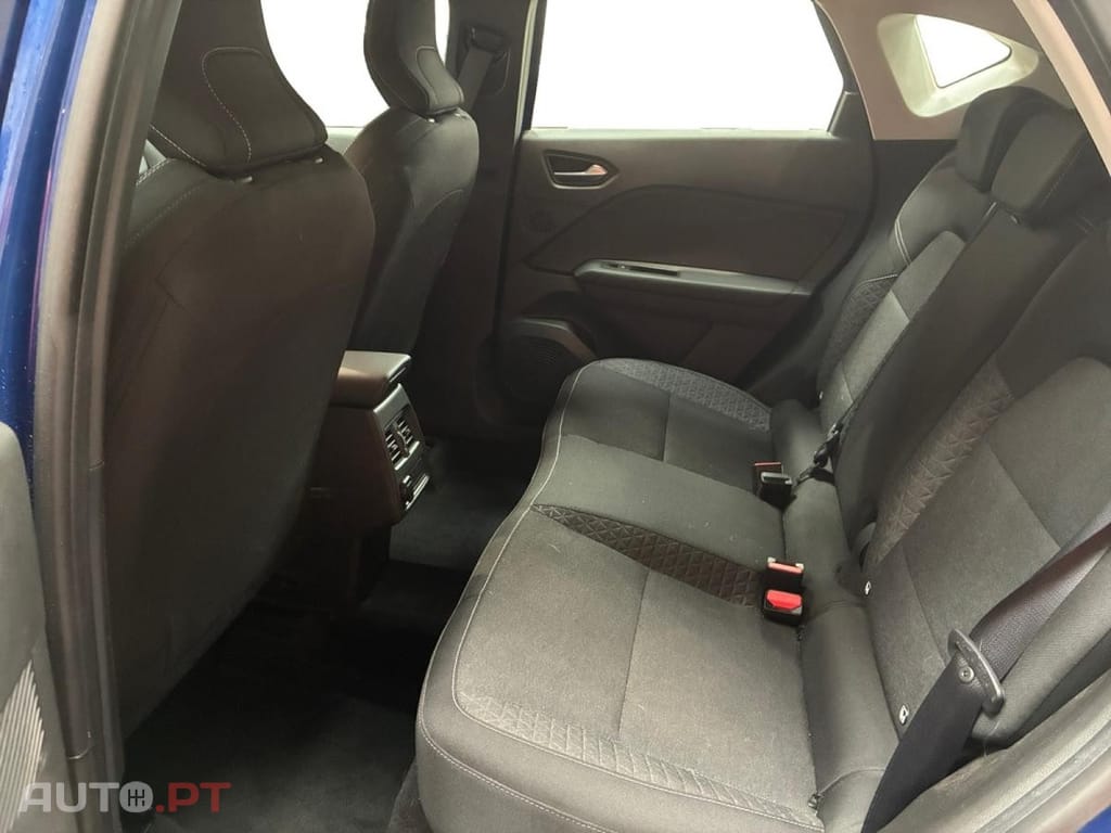 Renault Captur 1.6 E-Tech Full Hybrid Equilibre