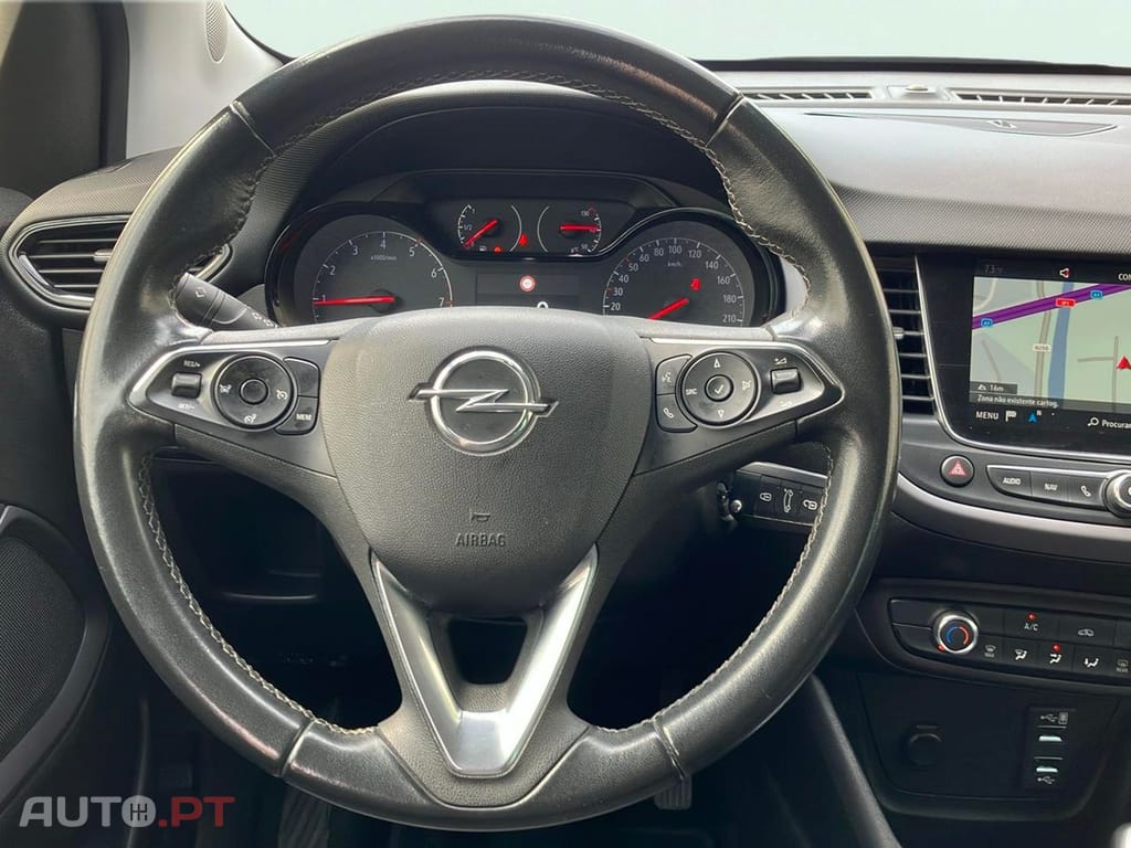 Opel Crossland 1.2 Business Edition