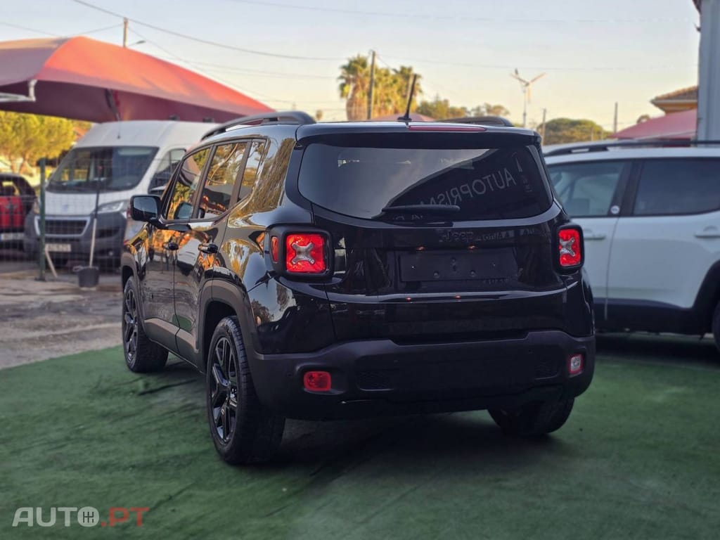 Jeep Renegade 1.6 MJD Night Eagle