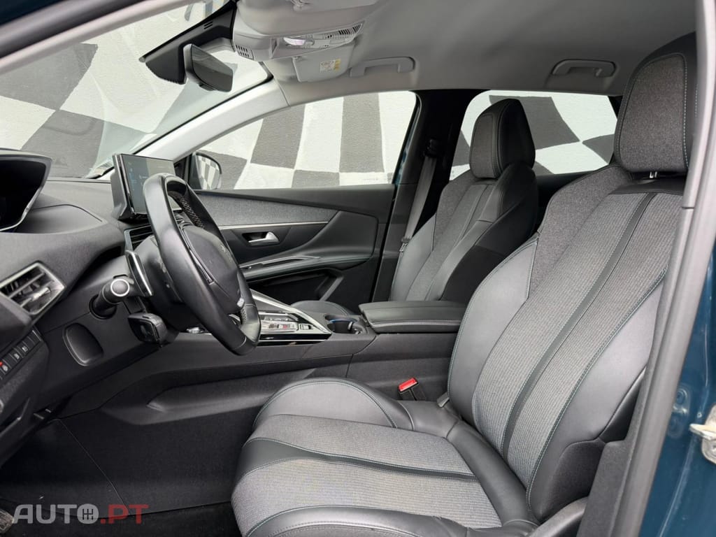 Peugeot 3008 1.6 Hybrid4 Allure Pack e-EAT8