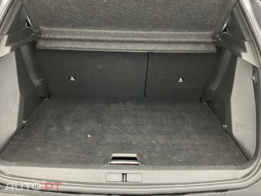 Peugeot 2008 1.2 PureTech GT EAT8