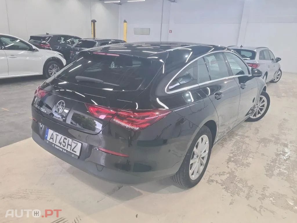 Mercedes-Benz CLA 250 e Shooting Brake Style Plus