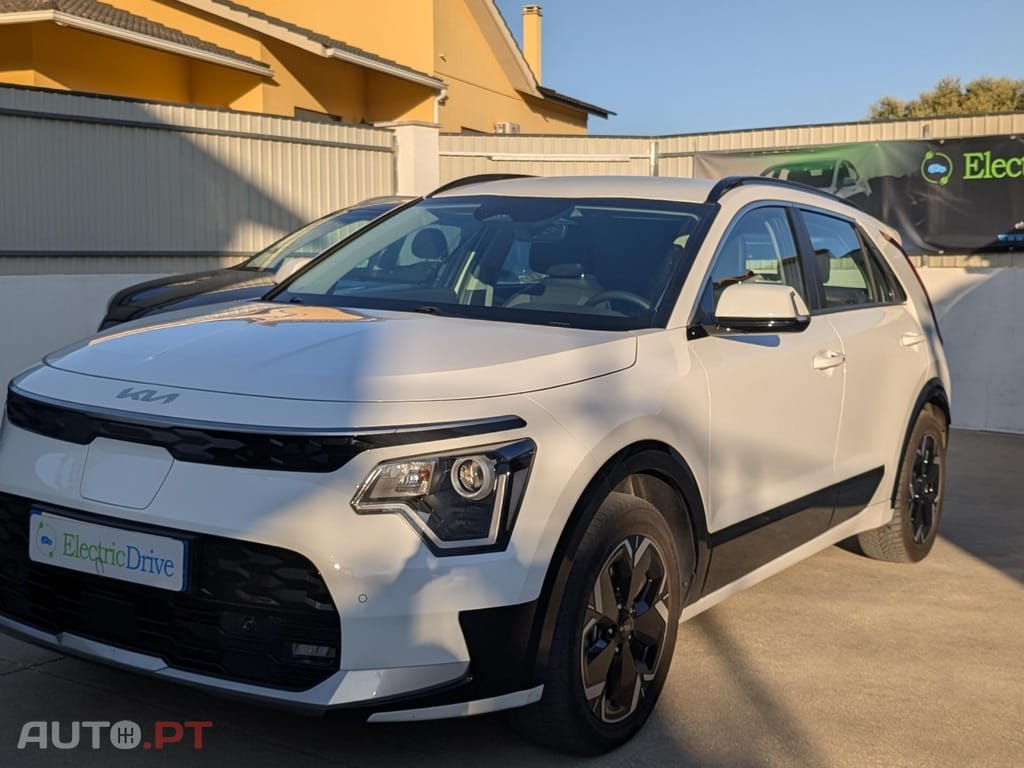 Kia Niro 64kWh Drive
