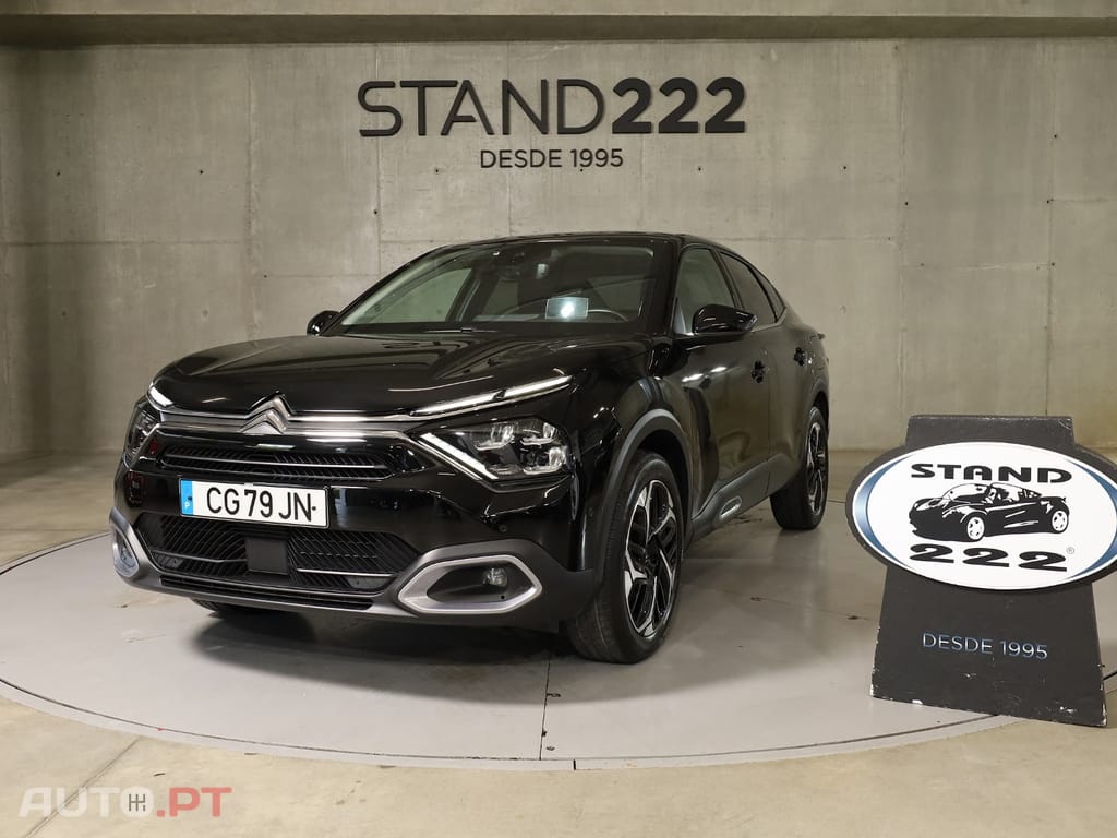 Citroen C4 X 1.2 PureTech Shine EAT8