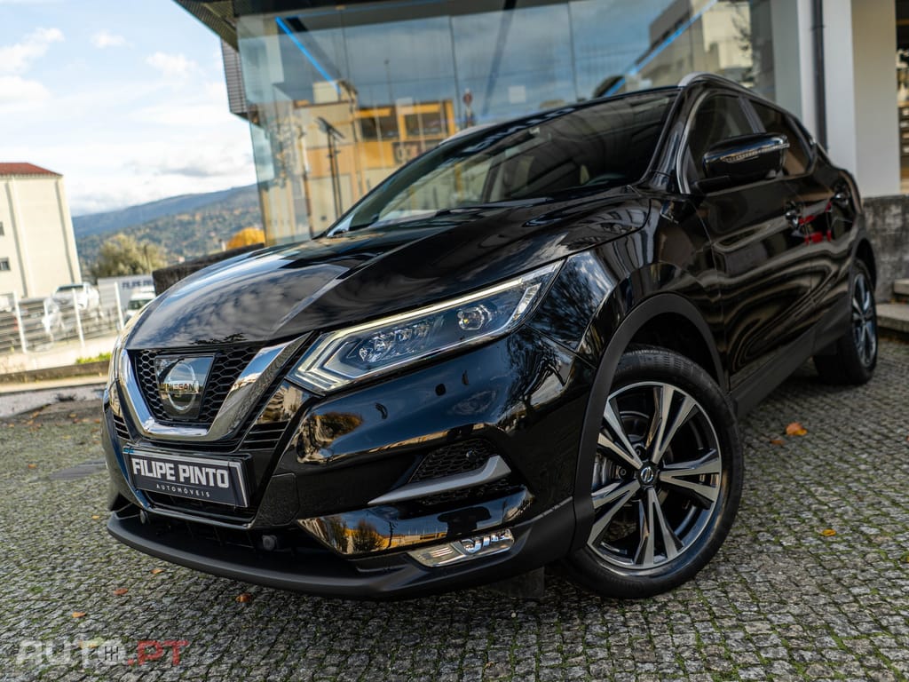 Nissan Qashqai 1.2 DIG-T N-Connecta 18