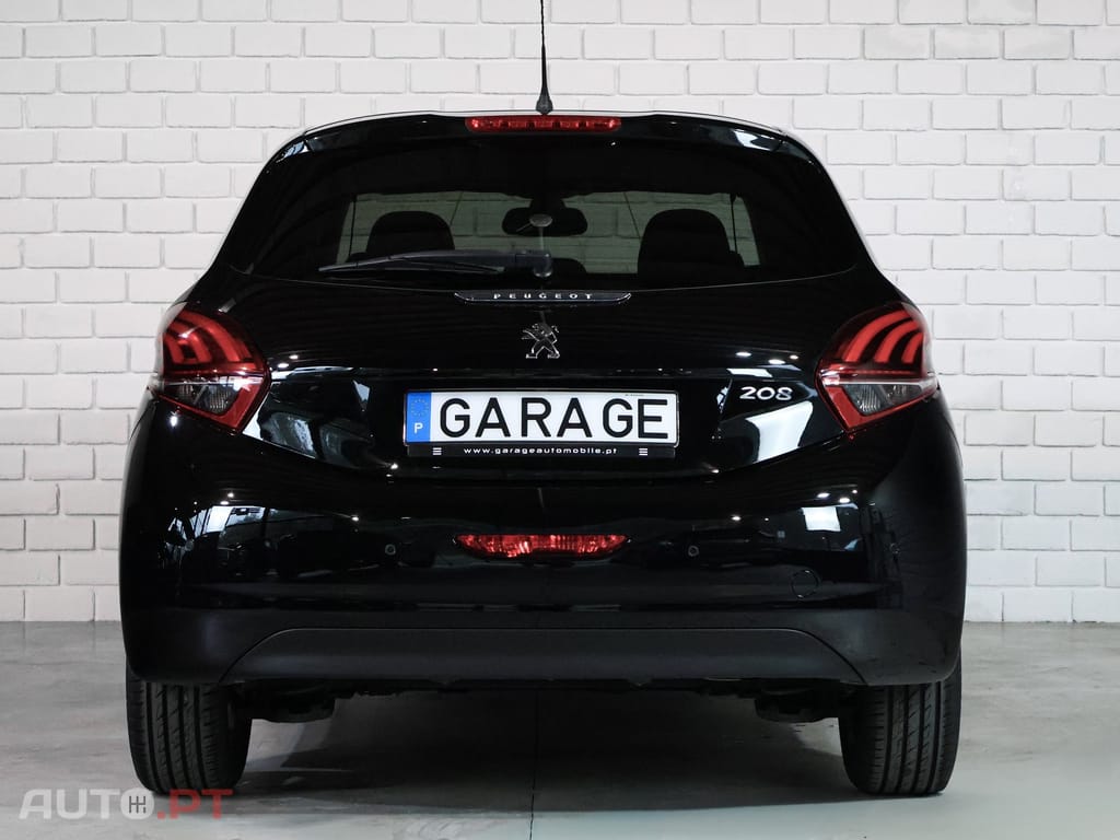 Peugeot 208 1.2 PureTech Allure Pack