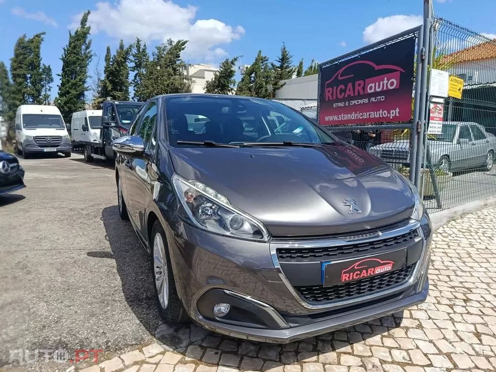 Peugeot 208 1.5 BlueHDi Signature