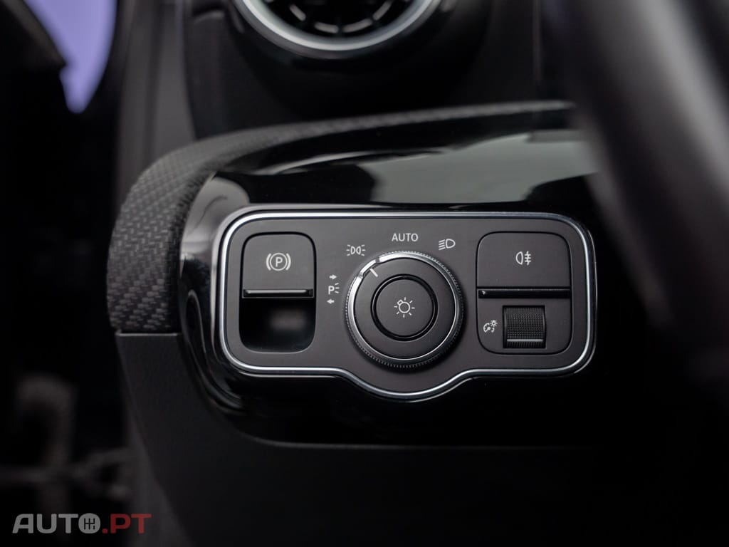 Mercedes-Benz A 250 e Style Plus