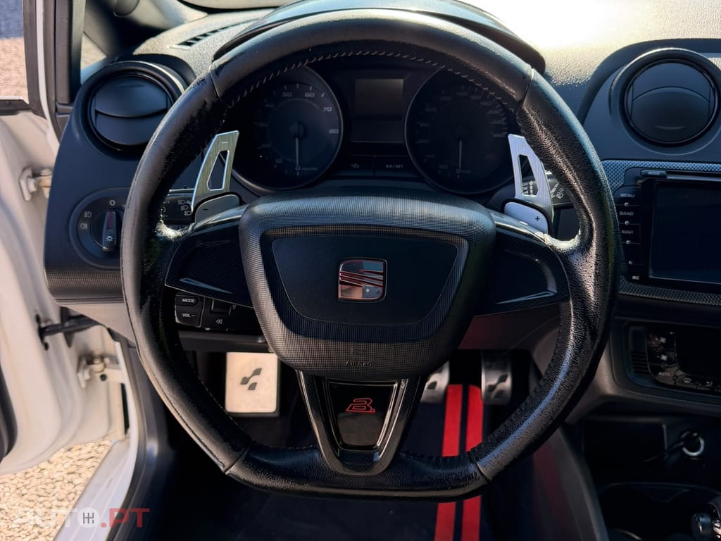 Seat Ibiza 1.4 TSi Cupra DSG