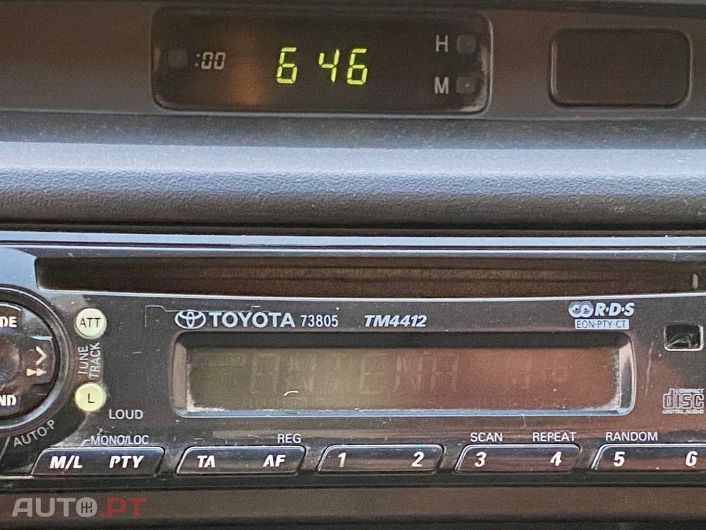 Toyota Hilux 2.5 D-4D 2WD CE PM+AC