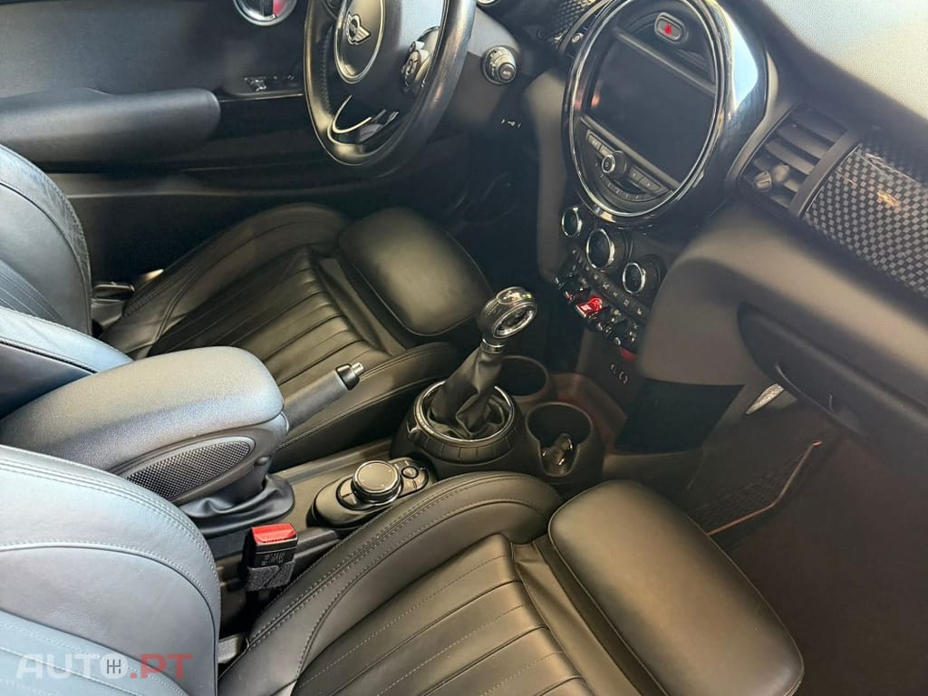 MINI Cooper Cooper SD Aut.