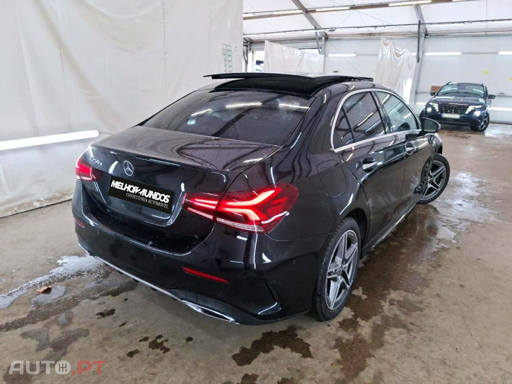 Mercedes-Benz A 250 e AMG Line 8G-DCT