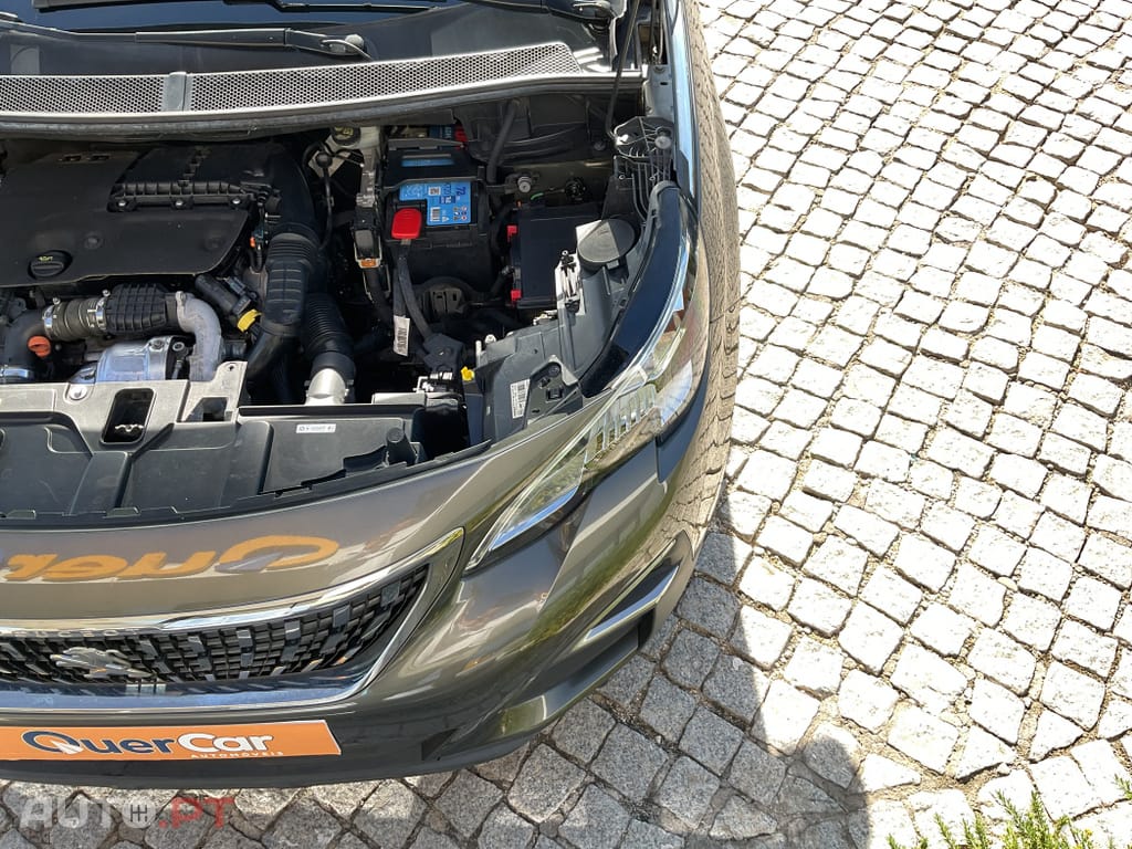 Peugeot 3008 1.6 BlueHDi Active