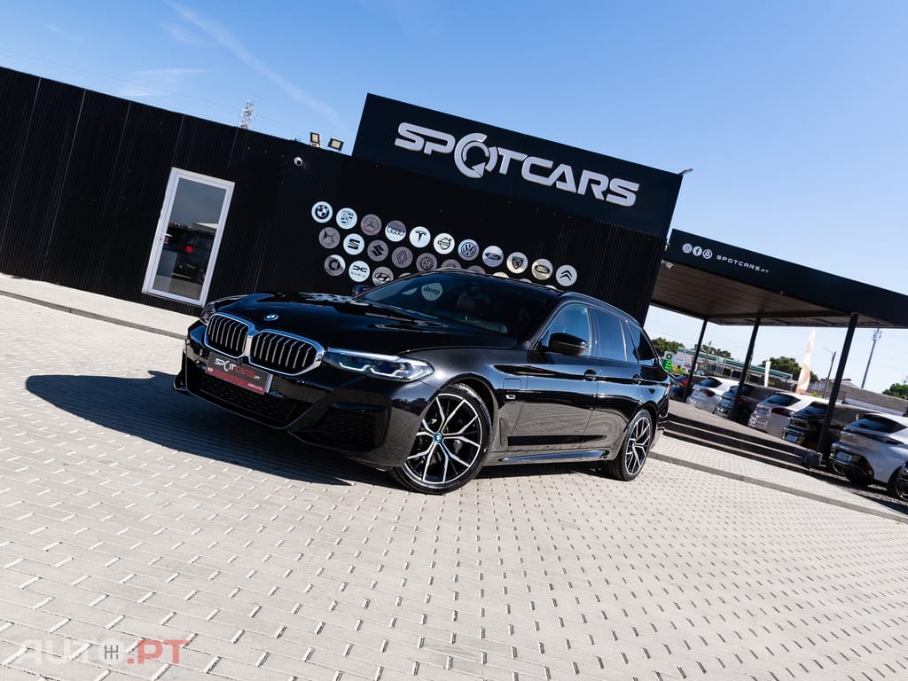 BMW 530 e Pack Desportivo M