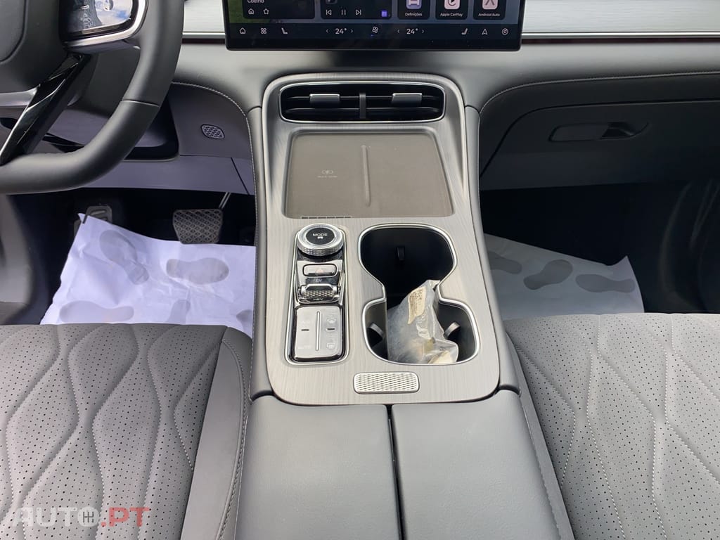 Ebro s800 1.5 TGDI PHEV Luxury