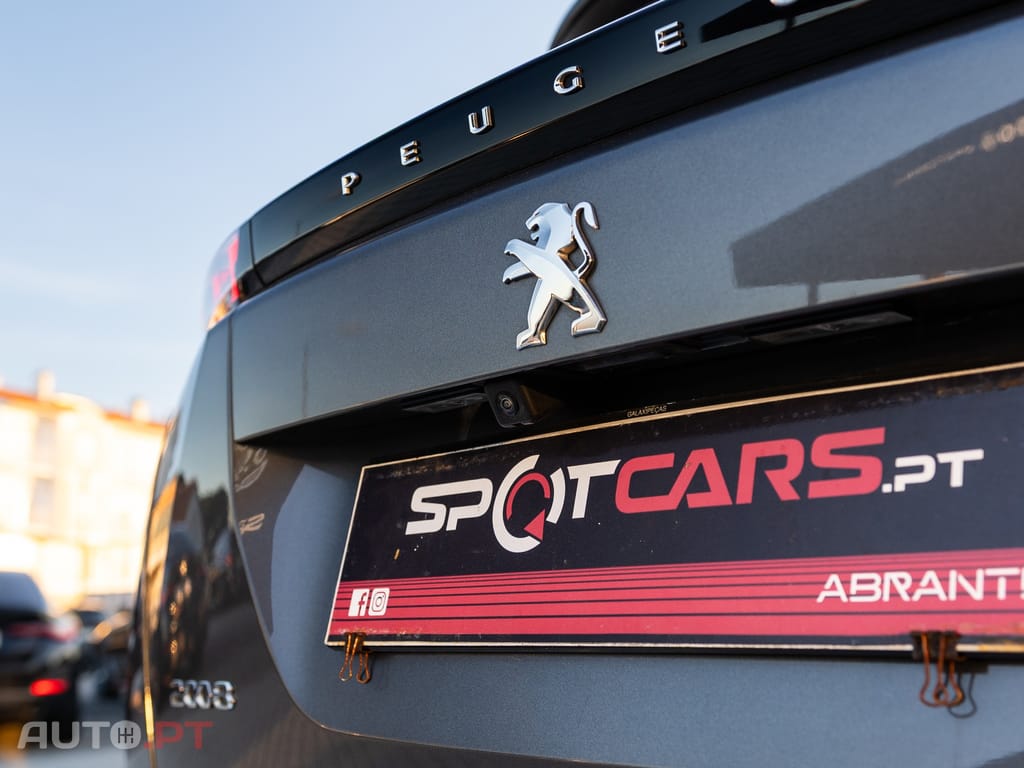 Peugeot 2008 1.2 PureTech Active Pack