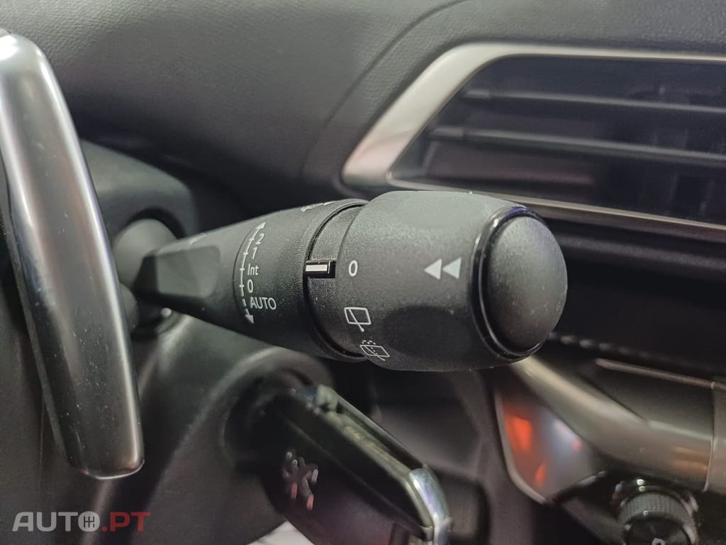 Peugeot 5008 1.5 BlueHDi Allure EAT8