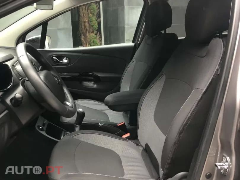 Renault Captur 0.9 TCE — fotografia 10