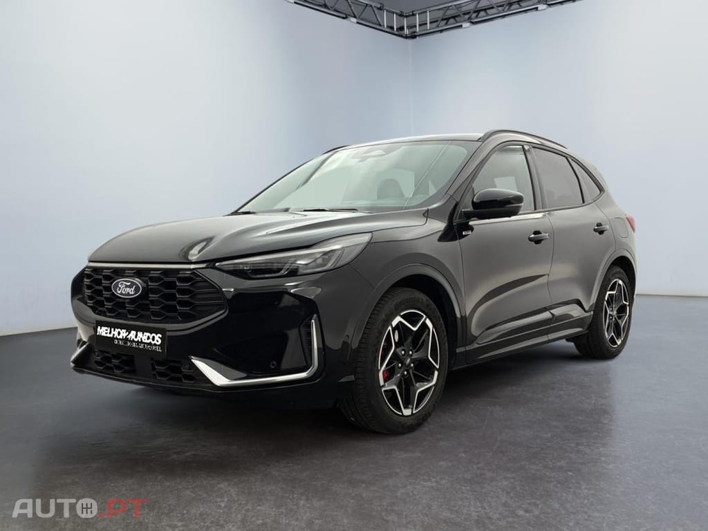 Ford Kuga 2.5 FHEV ST-Line X