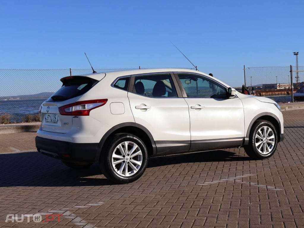 Nissan Qashqai 1.5 dCi Acenta