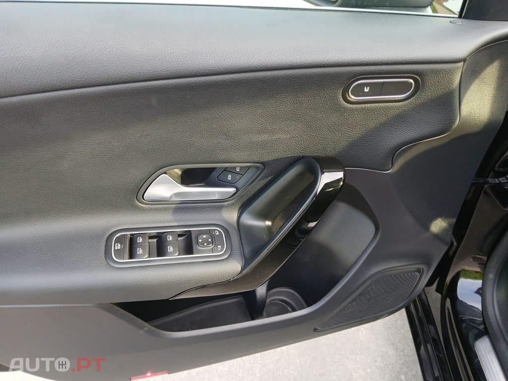 Mercedes-Benz A 180 d 7G-DCT