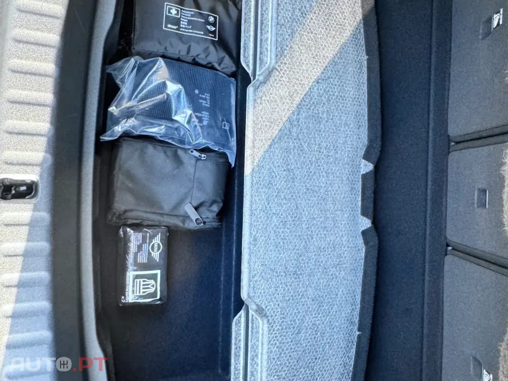 MINI Countryman John Cooper Works Auto
