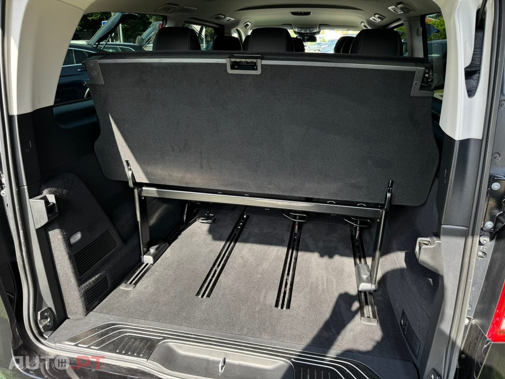 Mercedes-Benz V 300 d Longo Avantgarde