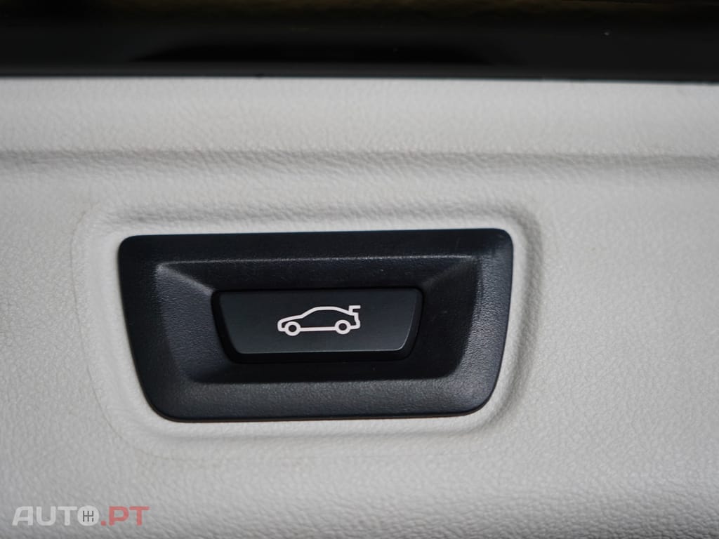 BMW 318 d Touring Corporate Edition