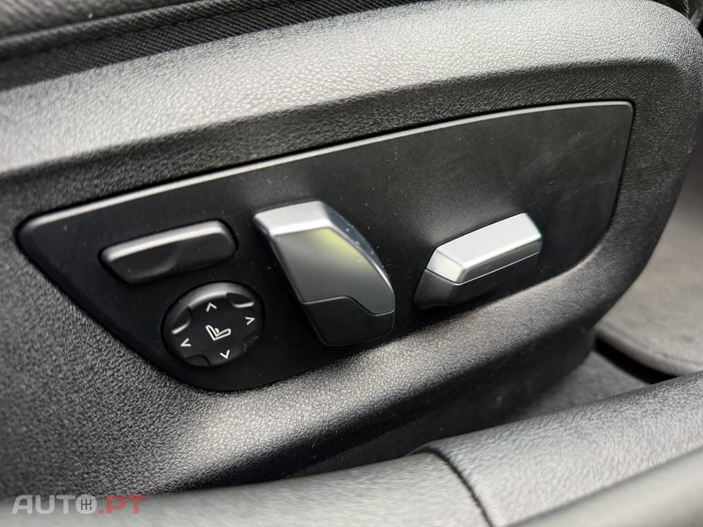 BMW 530 e Pack Desportivo M