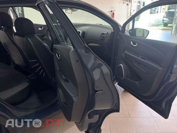 Renault Captur 0.9 TCE Exclusive XMOD