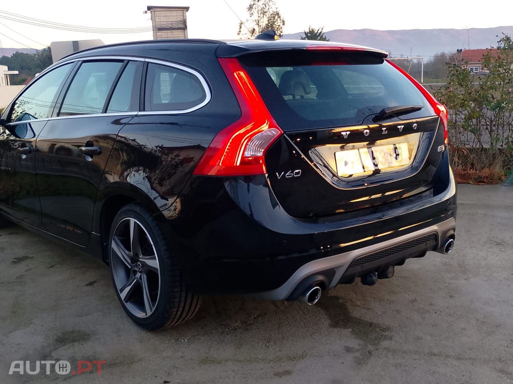 Volvo V60 D3 R-Design