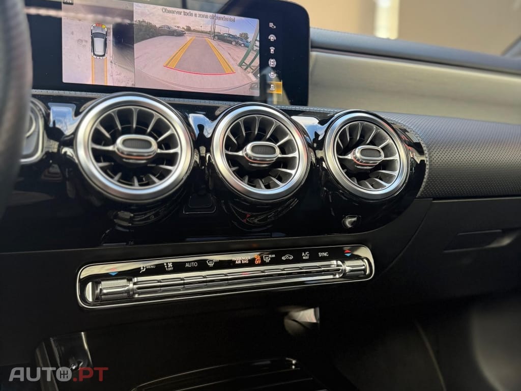 Mercedes-Benz CLA 220 d Shooting Brake AMG Line Aut.