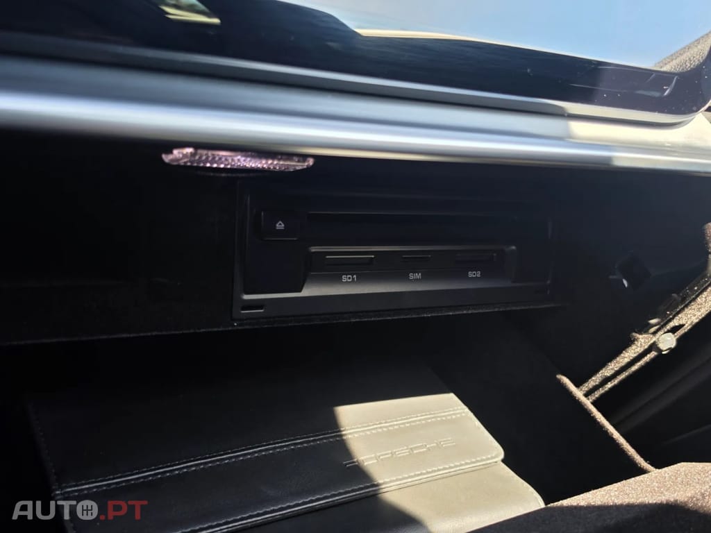 Porsche Panamera 4 E-Hybrid