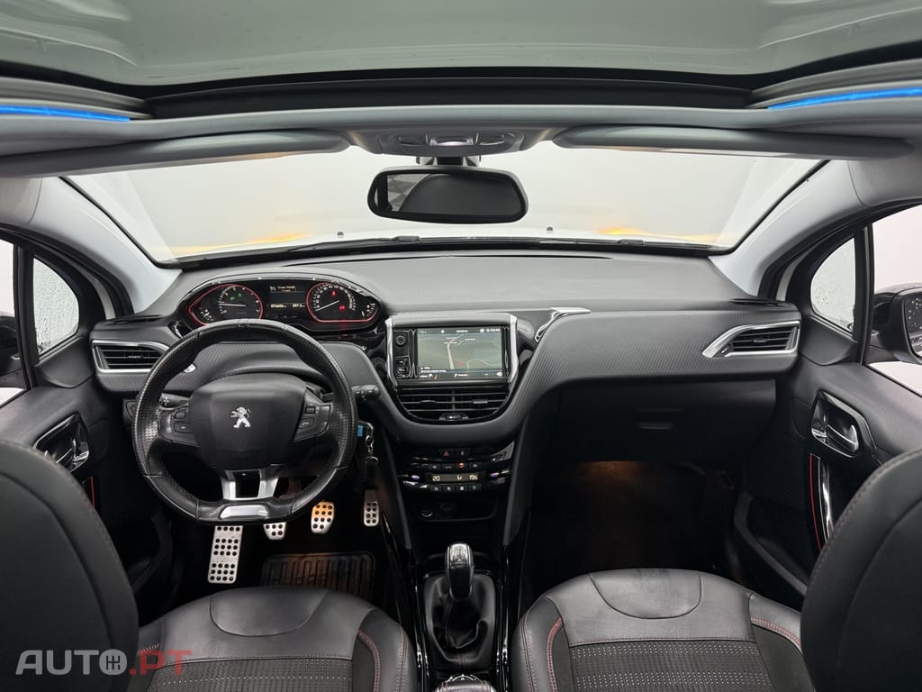 Peugeot 2008 1.2 PureTech GT Line