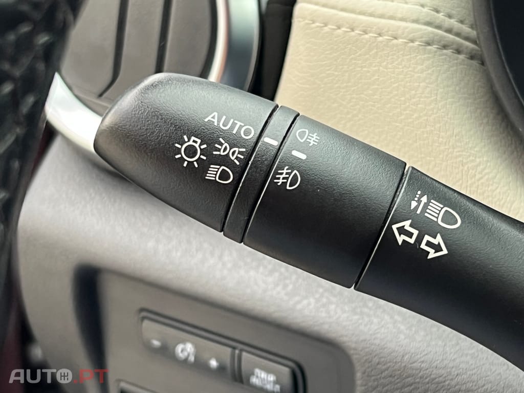 Nissan Micra 1.0 IG-T N-Design Black CVT