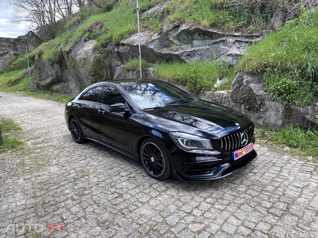 Mercedes-Benz CLA 200 d AMG LINE