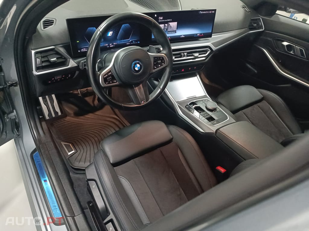 BMW 320 e Pack Desportivo M Auto